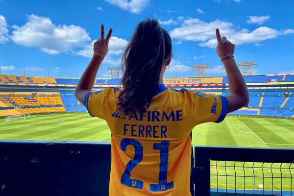 Stefany Ferrer se despide de Tigres Femenil