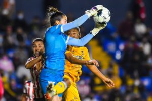 Tigres y Chivas reparten puntos en el “Volcán”