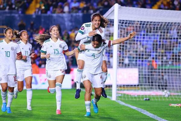 El TRI Femenil golea a Surinam