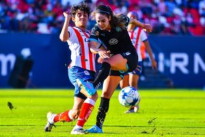 Chivas y San Luis reparten puntos