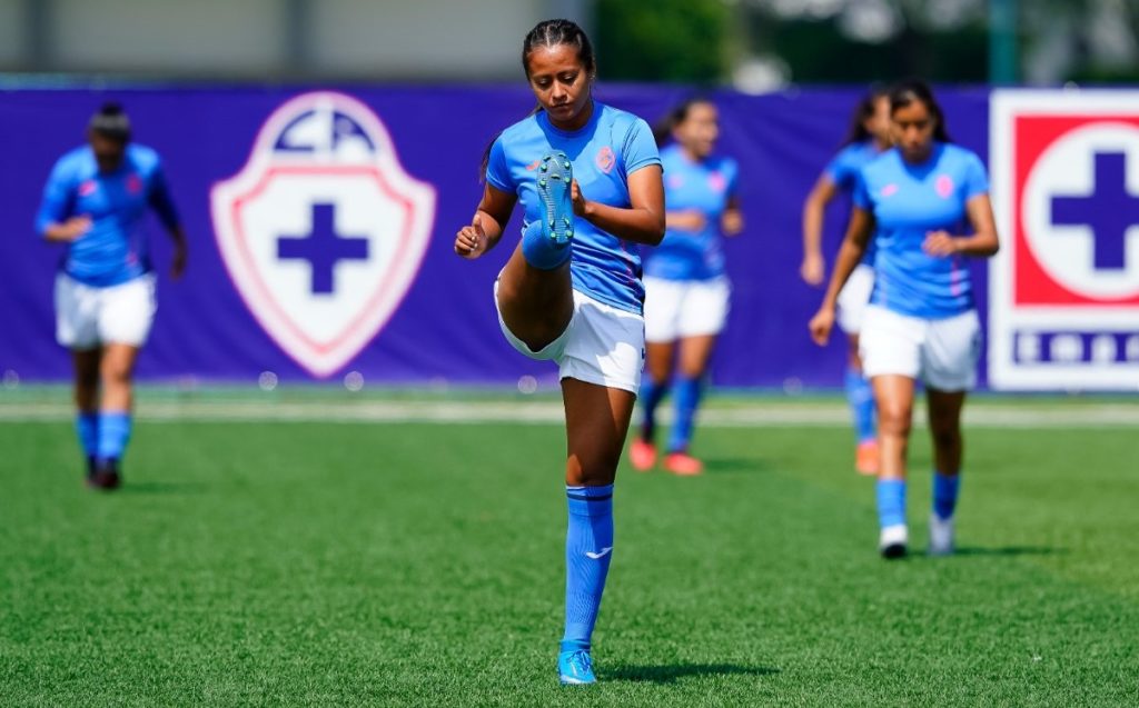 magaly cortes jugadora cruz azul